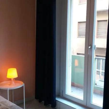 Πανσιόν Depandance Macchiavelli 2 4*